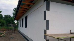 Jak skutecznie ocieplić budynek styropianem i zaoszczędzić na rachunkach?