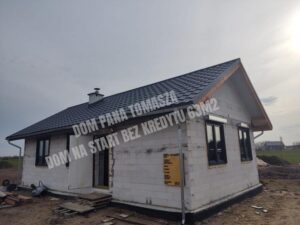 Jakie są średnie koszty budowy domu za metr kwadratowy w 2023 roku?