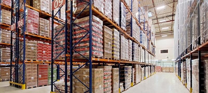 Koszty montażu regałów magazynowych