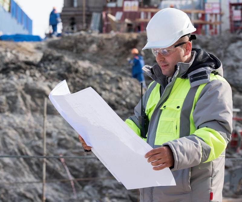 Regionalne różnice wynagrodzeń kierownika budowy