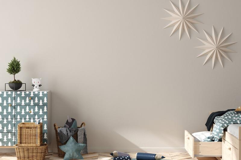 Usuwanie farby do ścian z ubrań